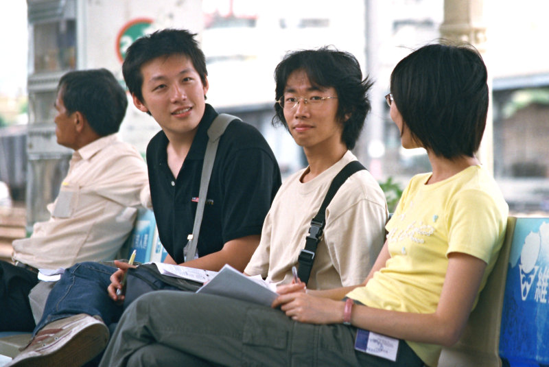 台灣鐵路旅遊攝影台中火車站月台旅客2002年之前攝影照片9